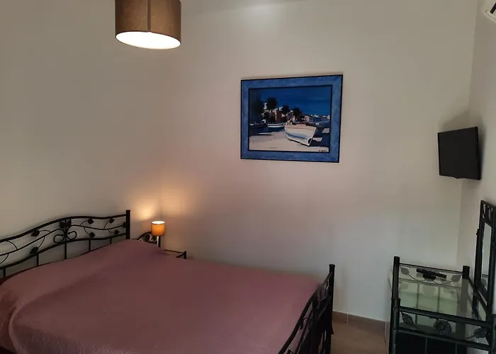 Pensión Les Jardins De Santa Giulia - Charmante Dhte Porto Vecchio